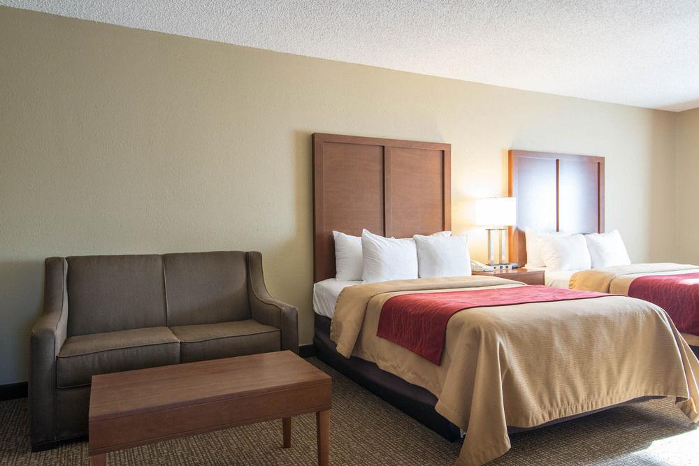 Comfort Inn & Suites Suwanee - Sugarloaf Екстер'єр фото