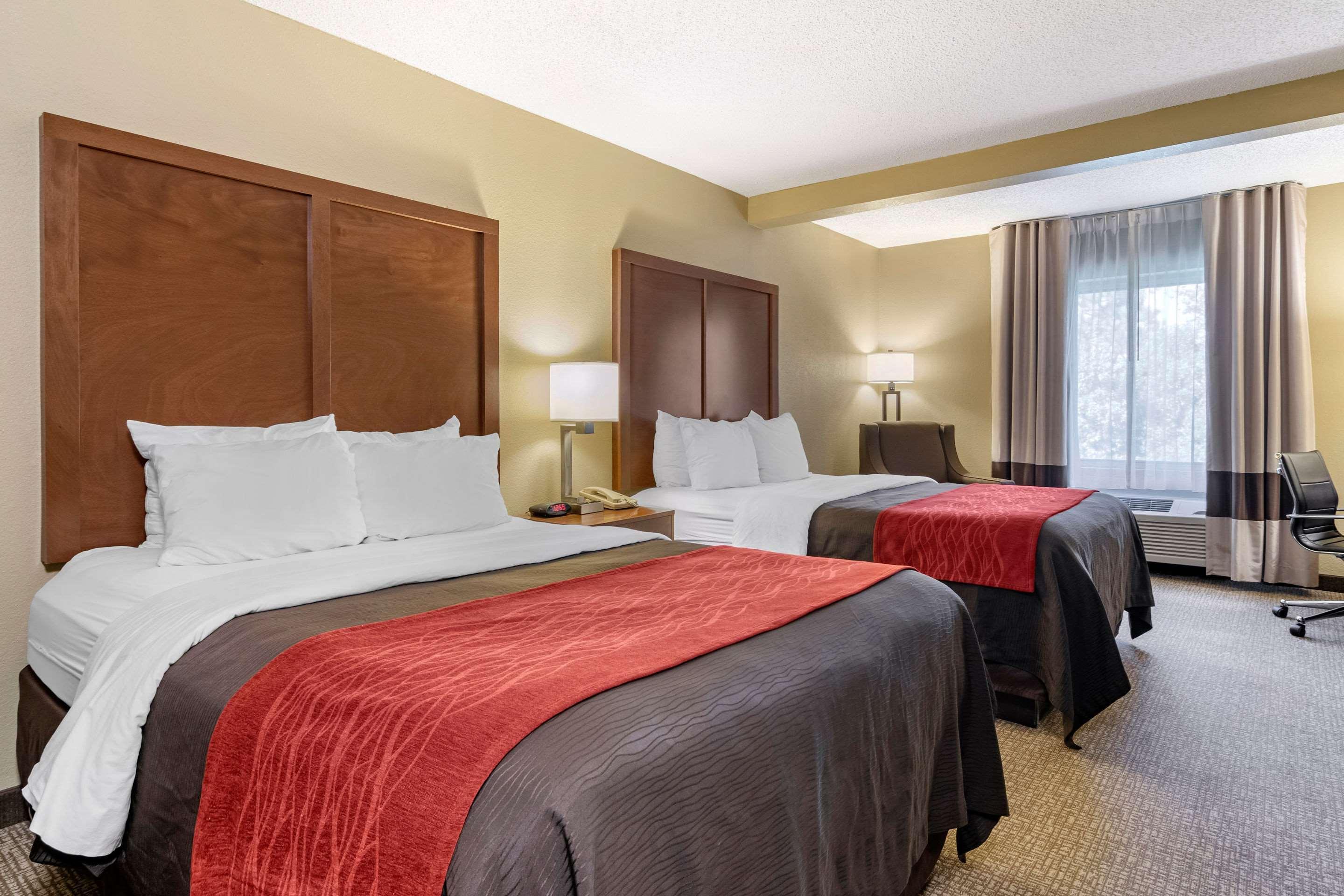Comfort Inn & Suites Suwanee - Sugarloaf Екстер'єр фото