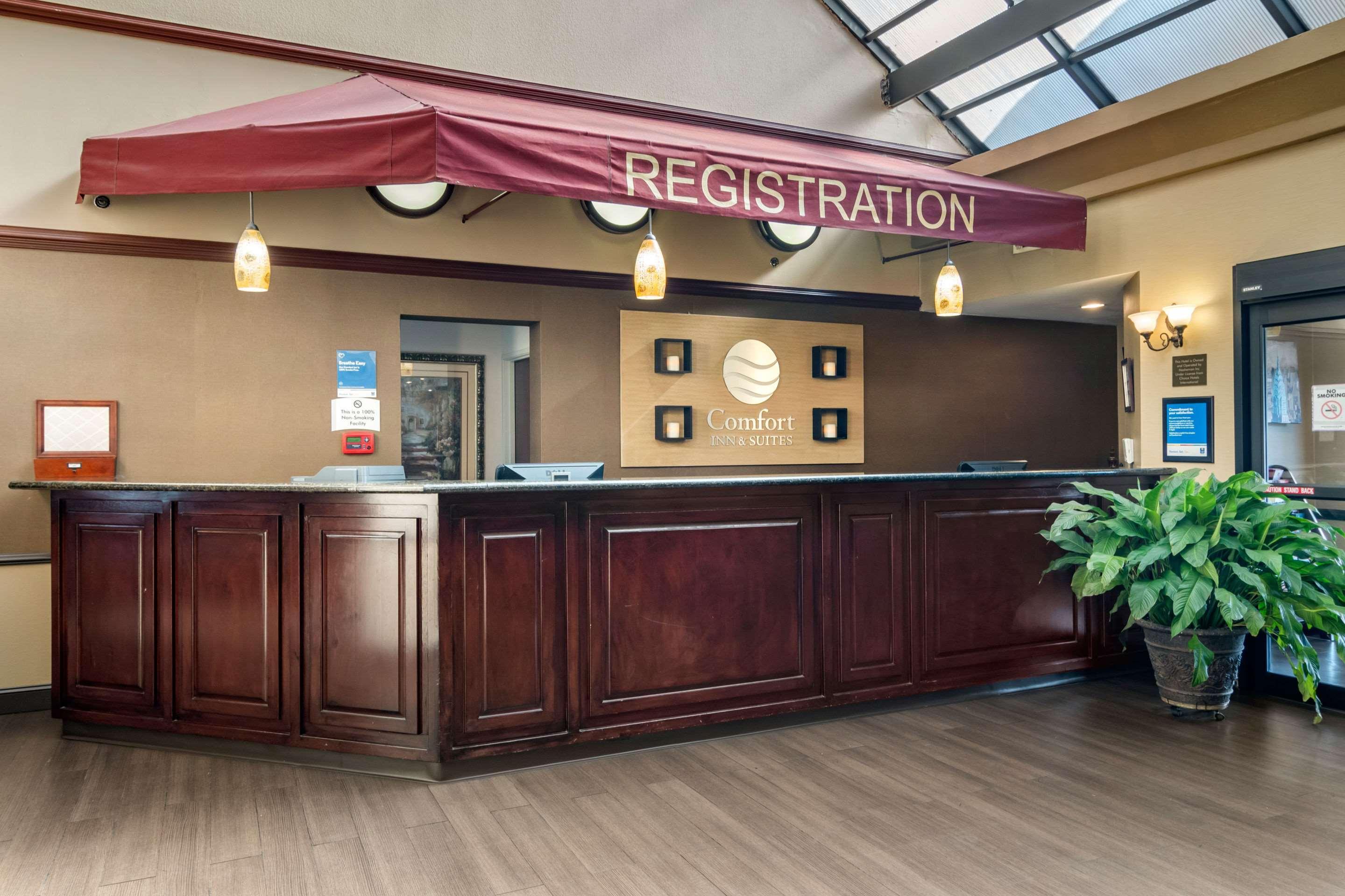 Comfort Inn & Suites Suwanee - Sugarloaf Екстер'єр фото