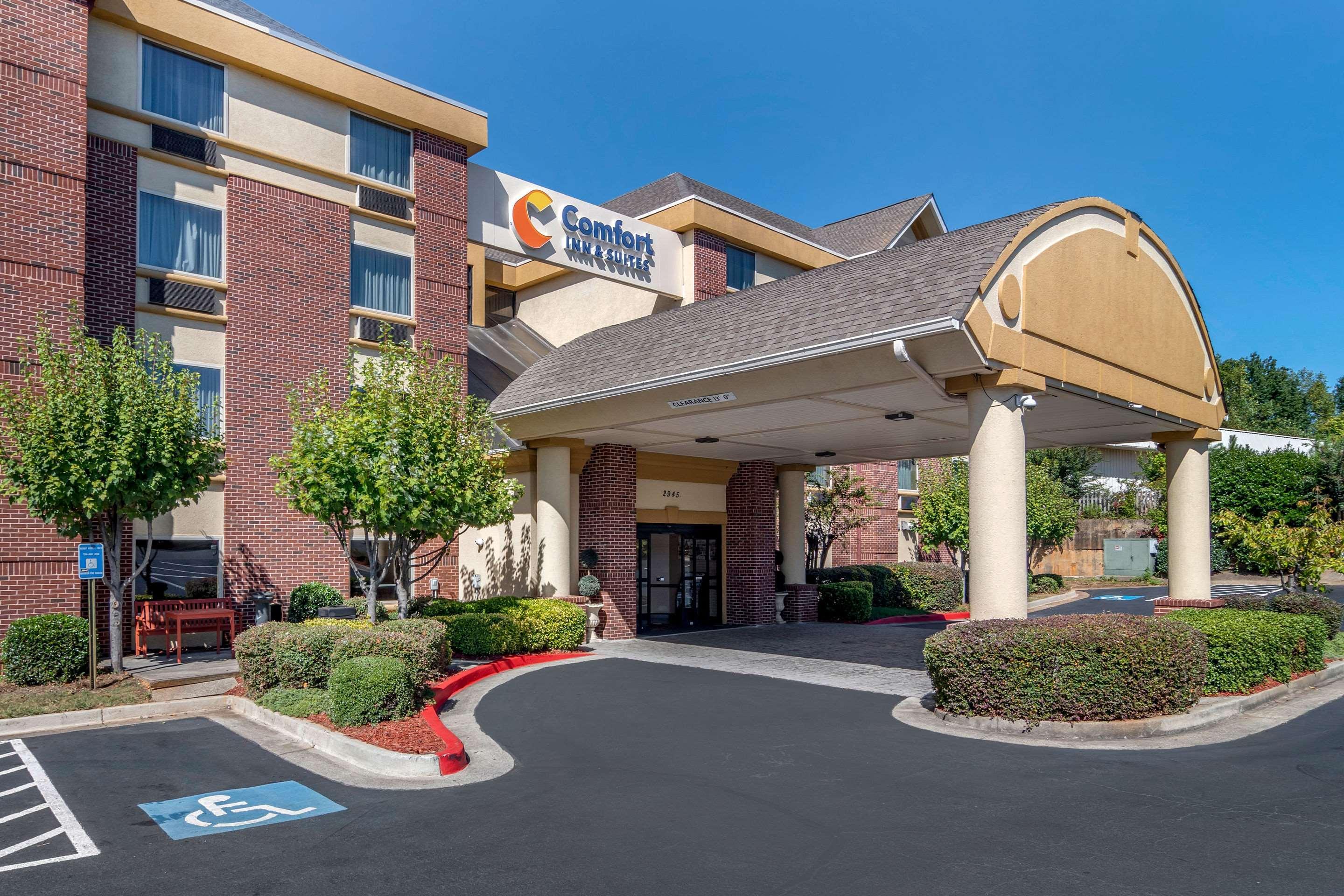 Comfort Inn & Suites Suwanee - Sugarloaf Екстер'єр фото