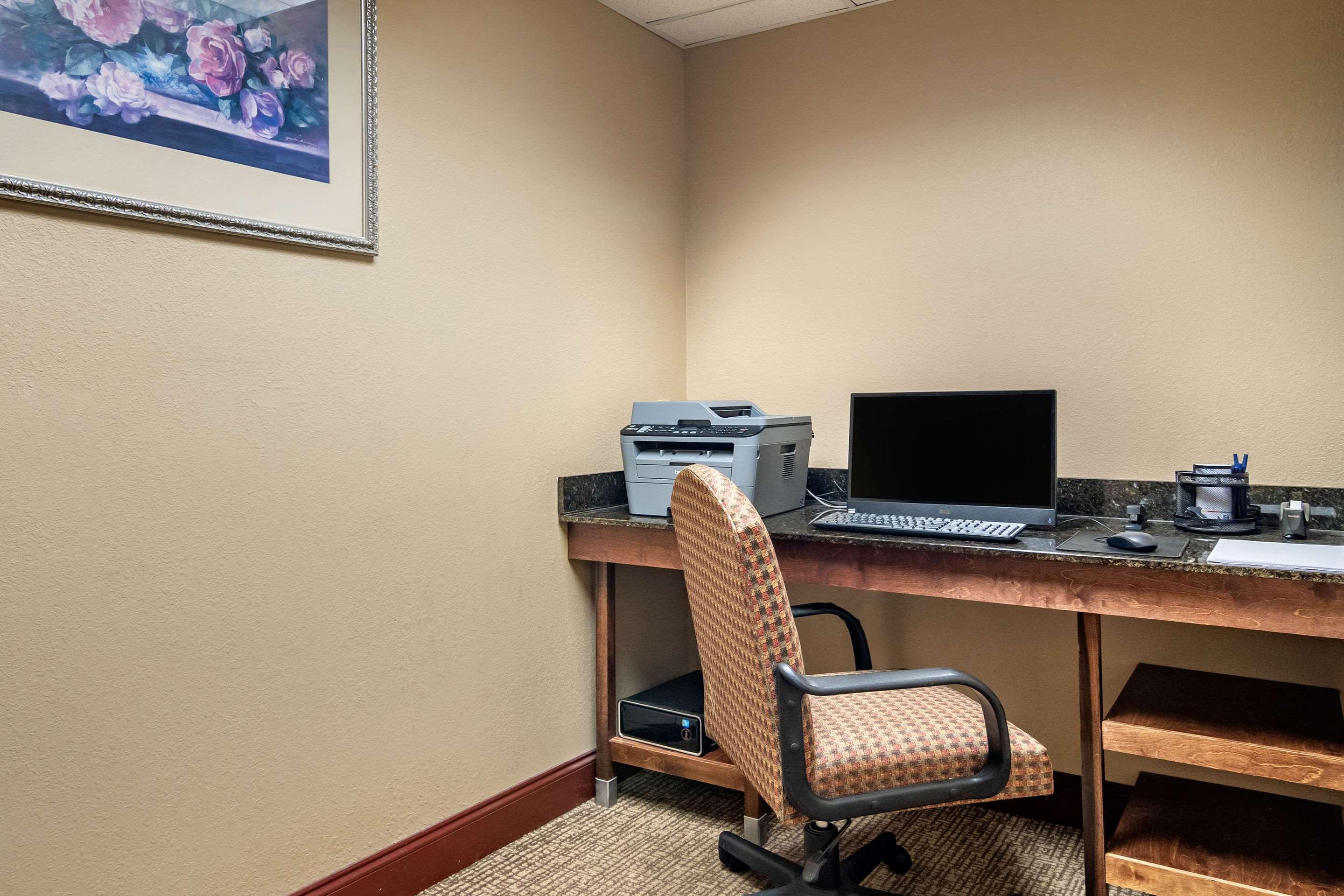 Comfort Inn & Suites Suwanee - Sugarloaf Екстер'єр фото