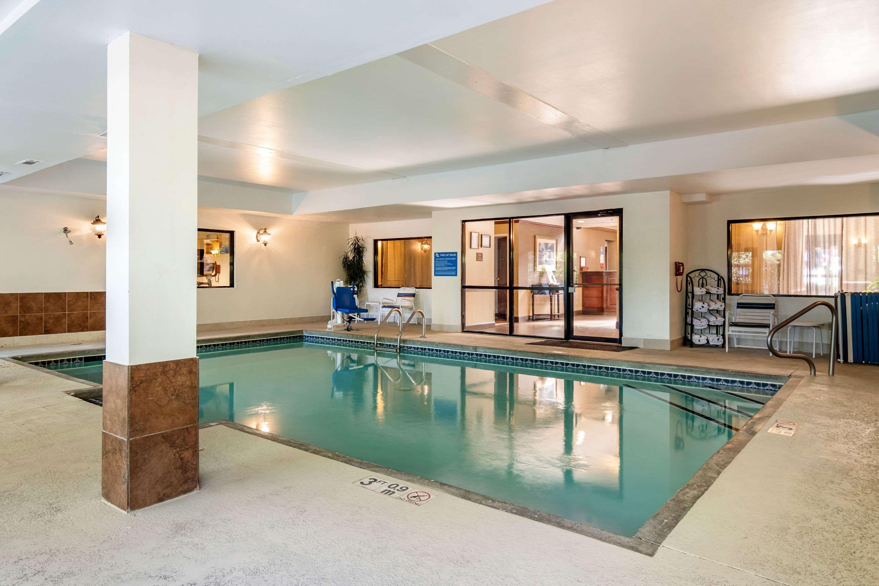 Comfort Inn & Suites Suwanee - Sugarloaf Екстер'єр фото